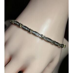 10k yellow gold white gold two -Tone Gold Diamond Tennis Bracelet 7.8”, 7.94g